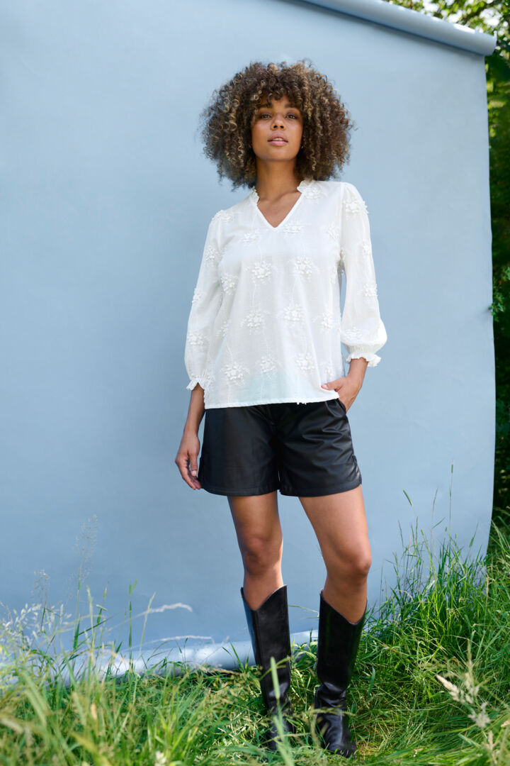 Culture Cassandra Shorts