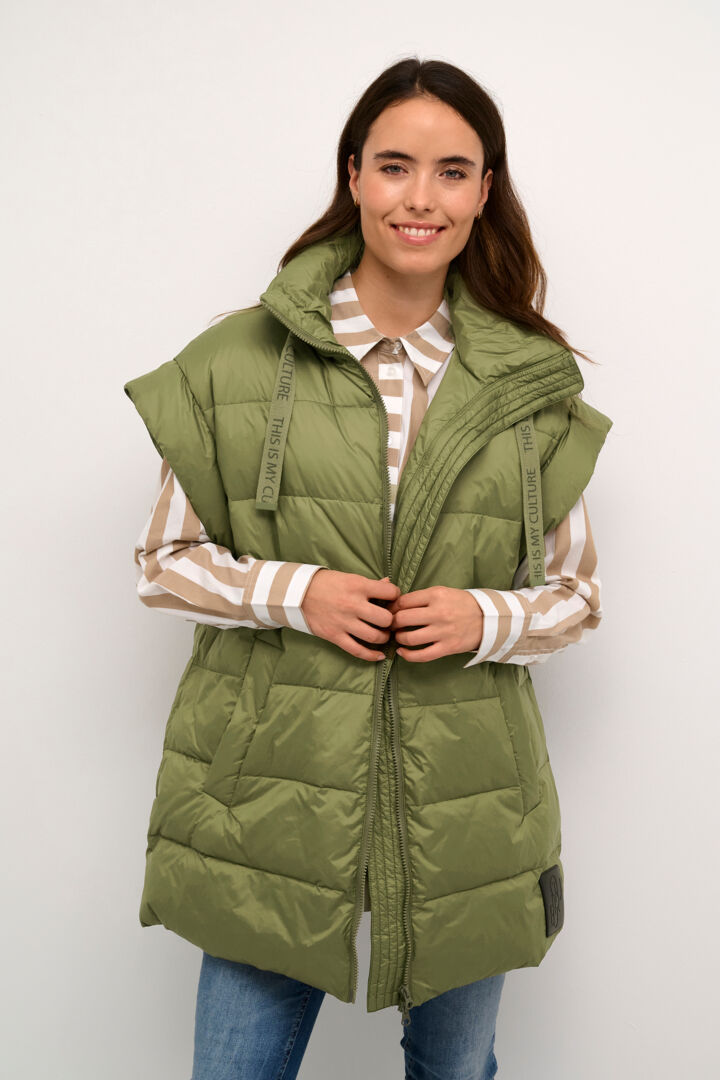 Culture Eia Aisha Down Vest