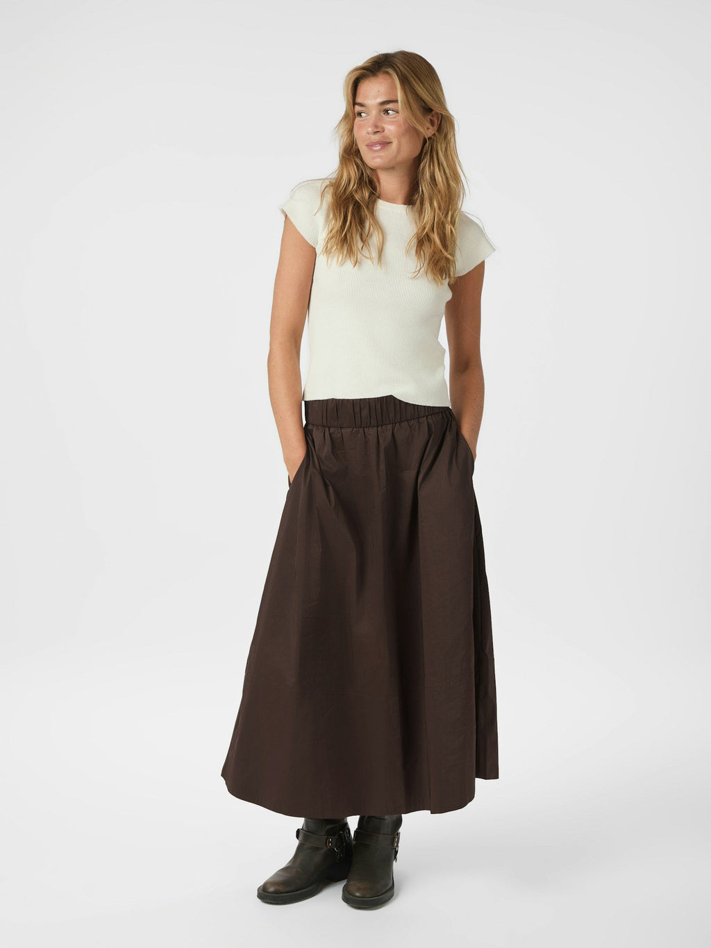 Neo Noir Yara Poplin Skirt (+Farver)