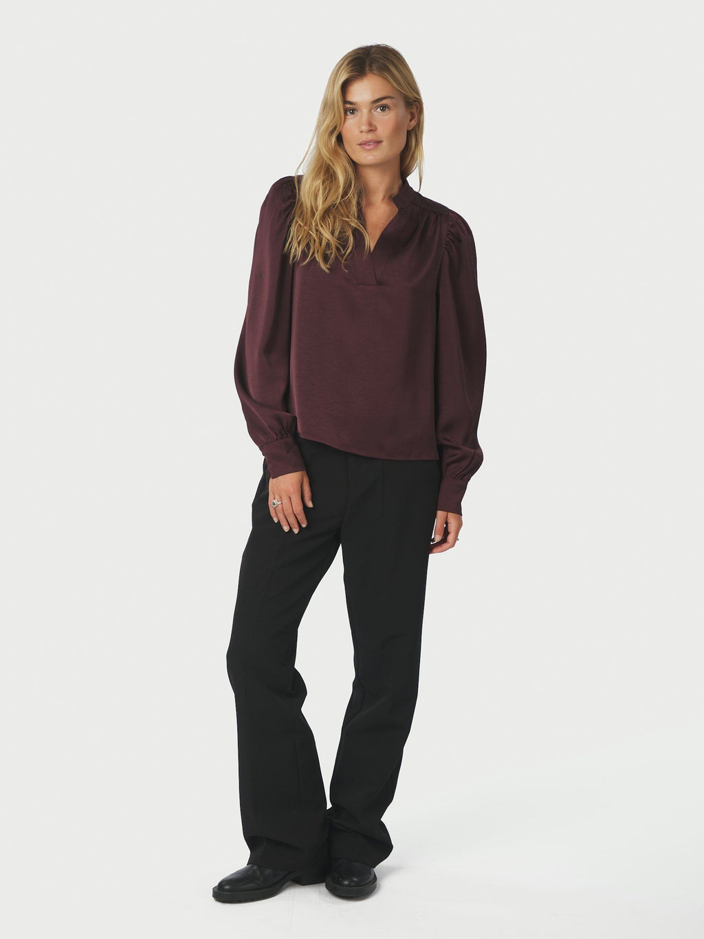 Neo Noir Rosslyn Heavy Sateen Blouse(+Farver)