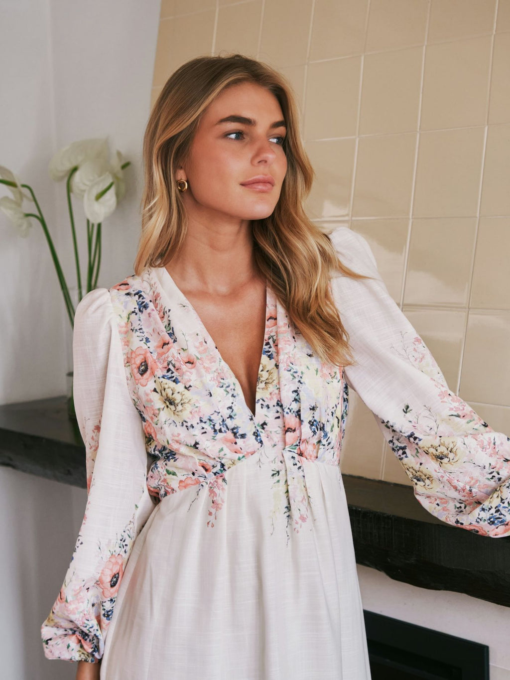 Neo Noir Silfi Flower Print Dress (+Farver)