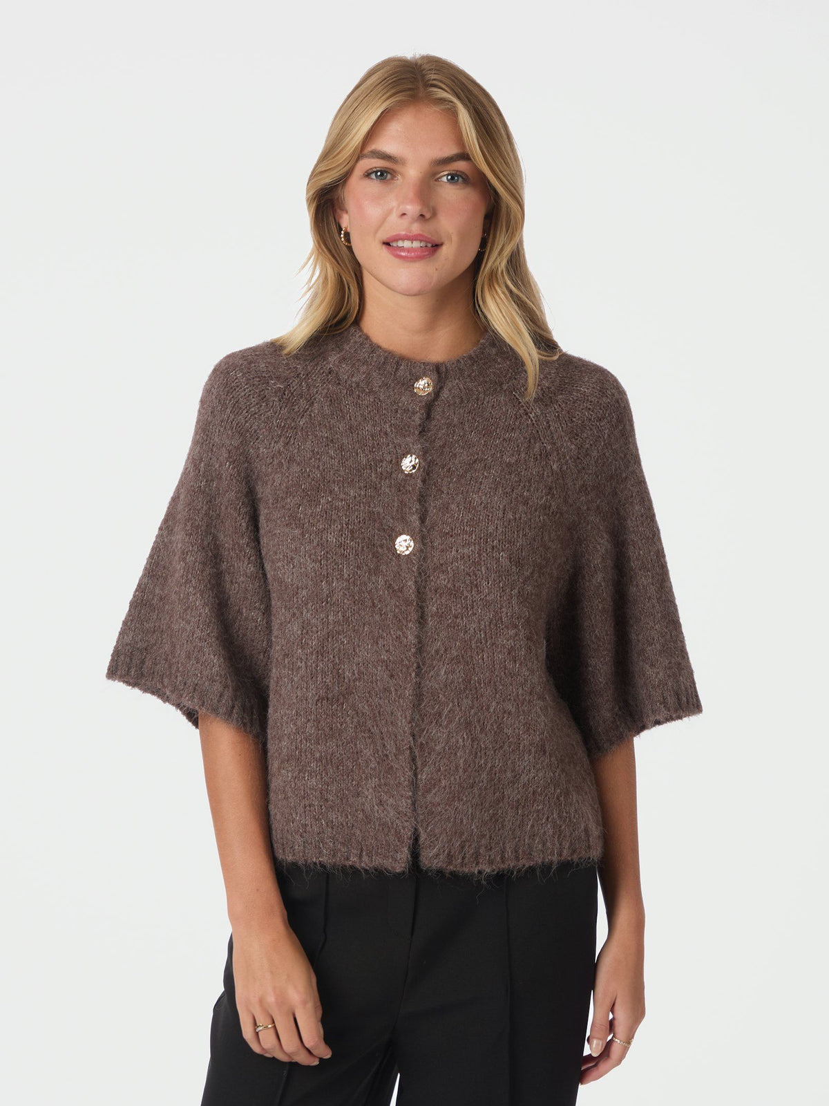 Neo Noir Benuta Fluffy Knit (+Farver)