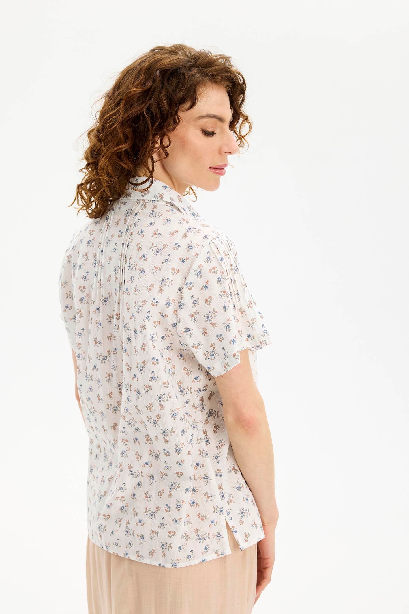 In Front Conni Shirt