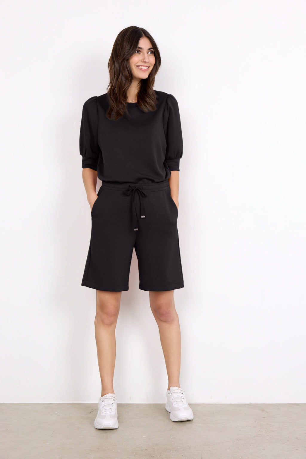 Soya Banu 78 Shorts (+Farver)