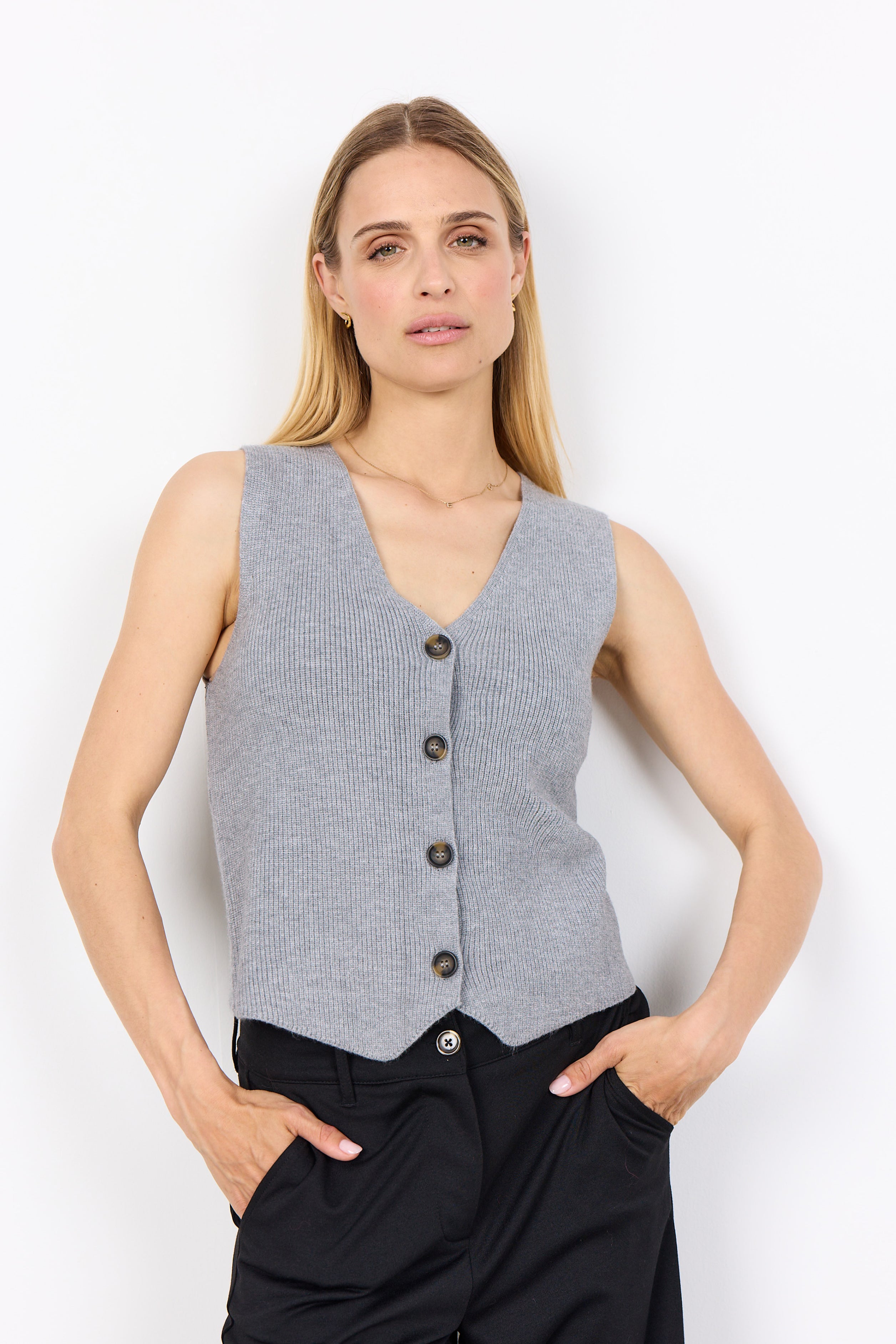 Soya Kanita 27 Waistcoat Knit