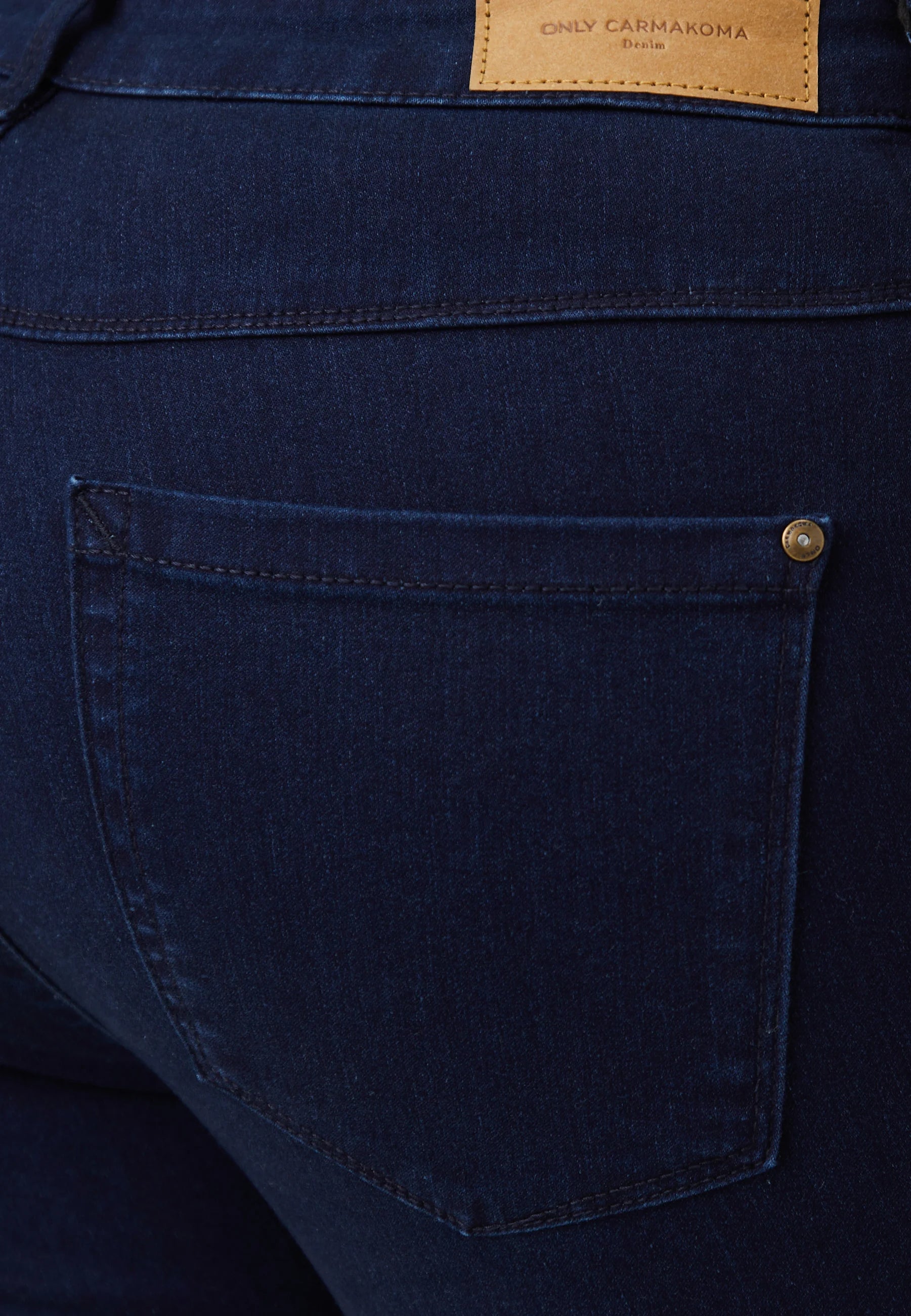 Only Carmakoma Carthunter jeans