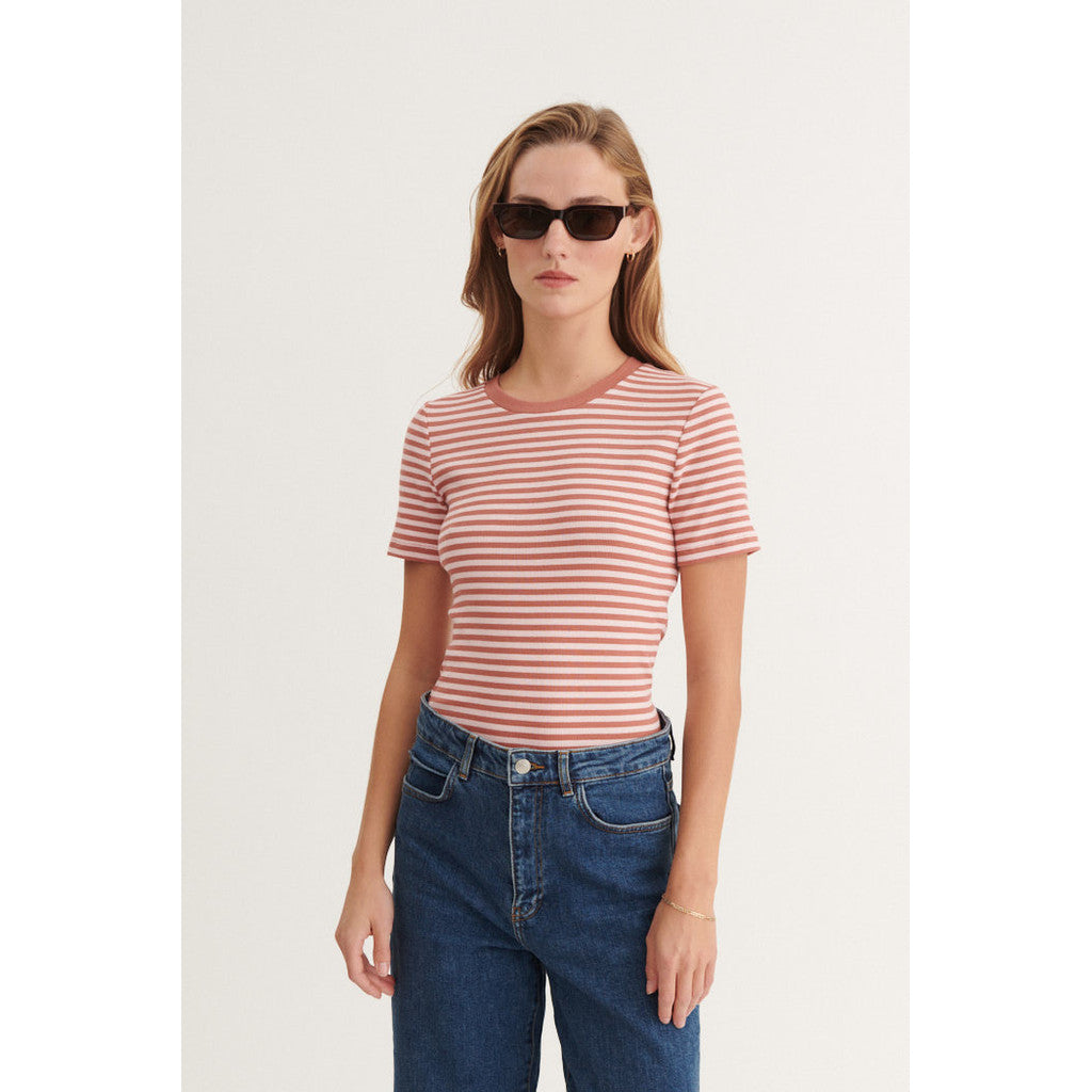 basicapparel Ludmilla SS O-Neck (+Farver)