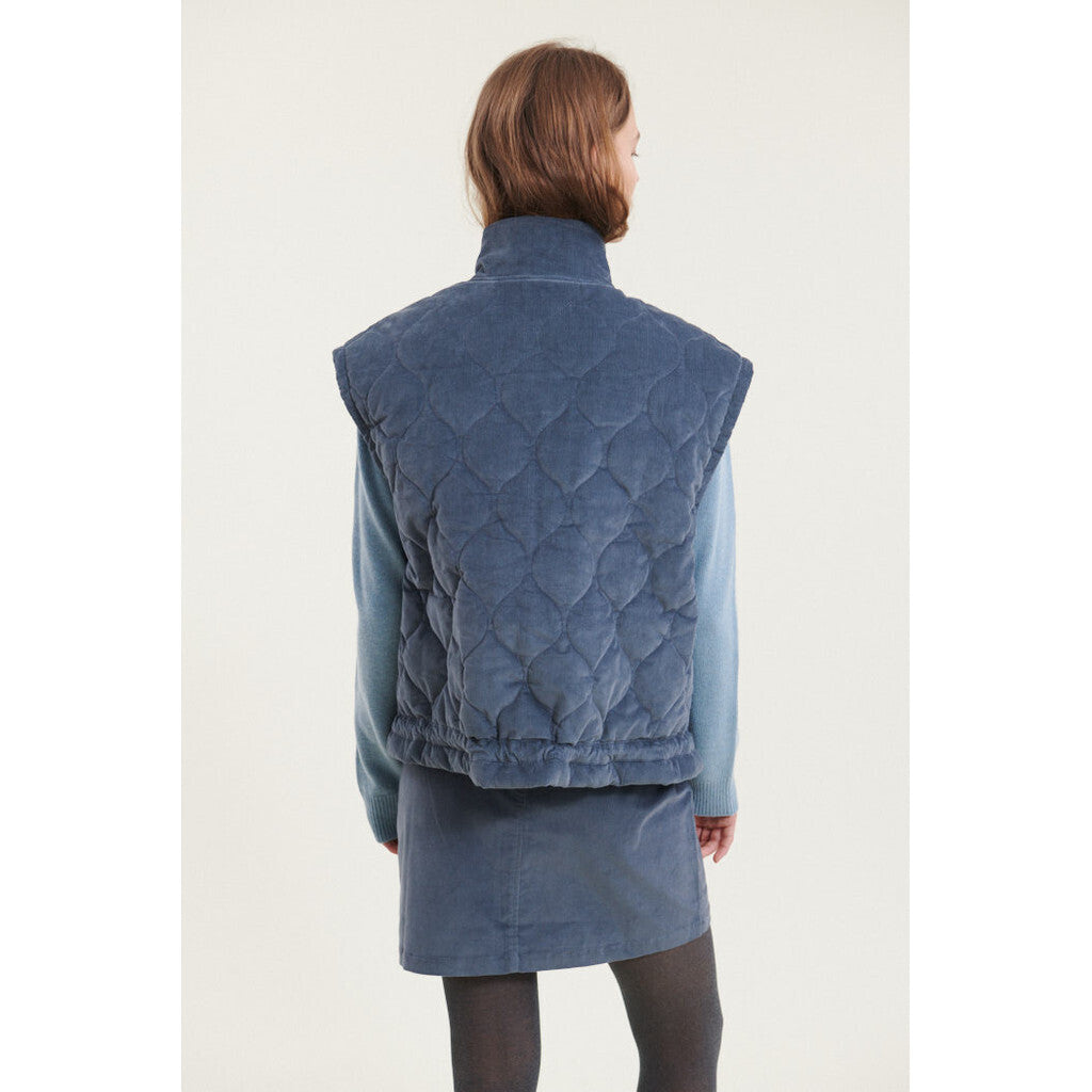 basicapparel Jeny Vest