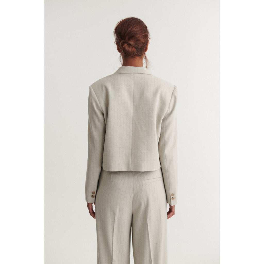 basicapparel Radi Short Jacket