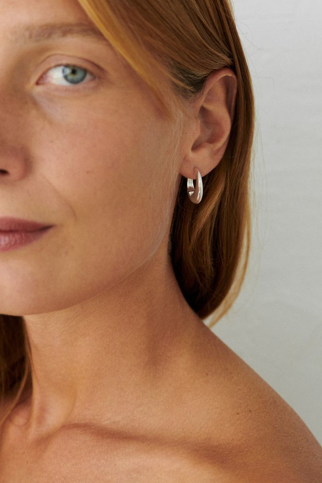 Pernille Corydon Globe Huggies 20mm