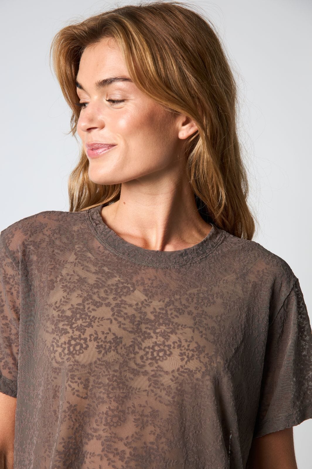 Hype The Detail Lace T-shirt (+Farver)