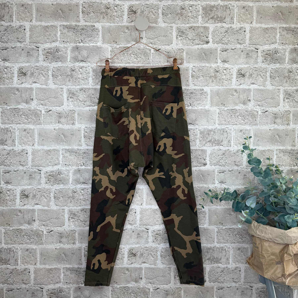 Cabana Living Baggy Camo Pant