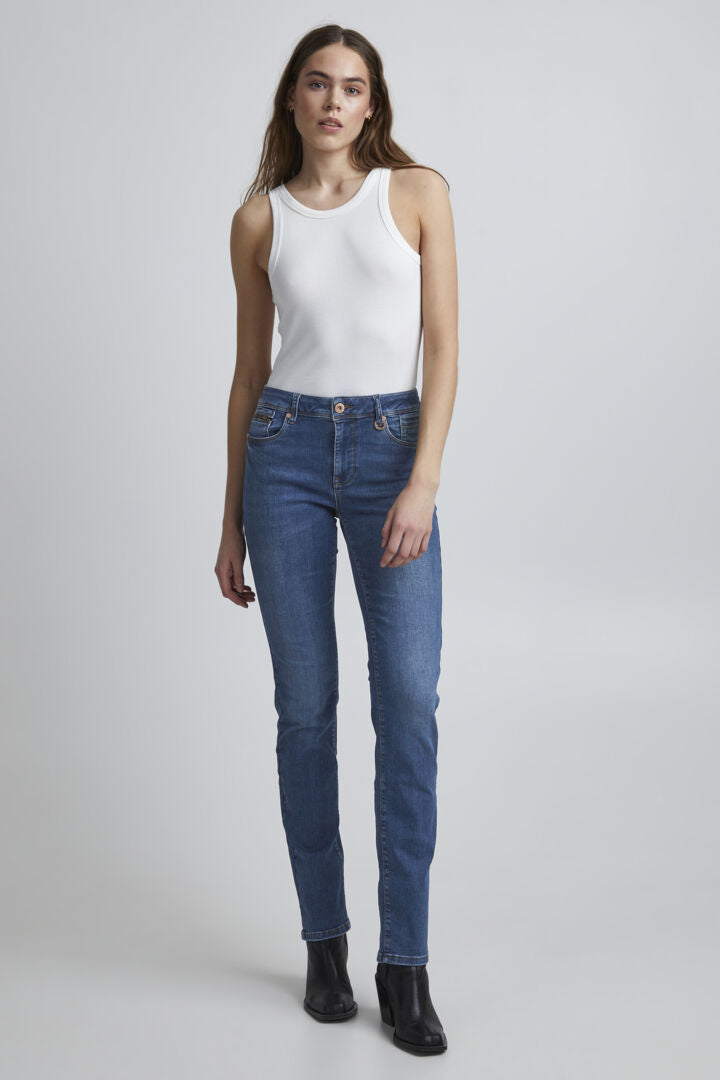 Pulz Emma Straight Leg Jeans