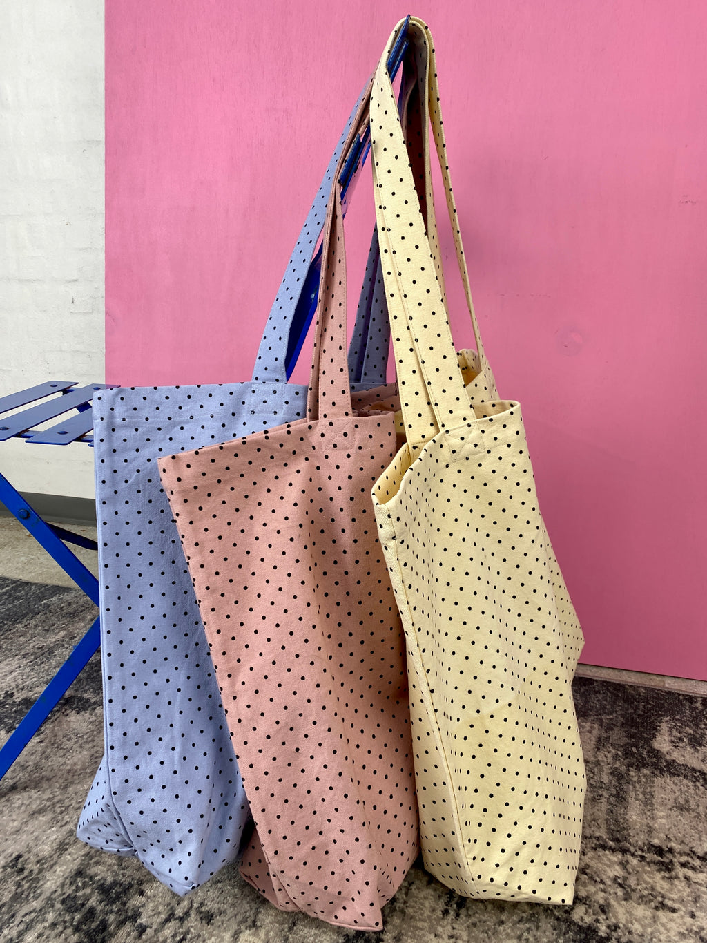 Black Colour Misha Dotted Canvas Shopper (+Farver)