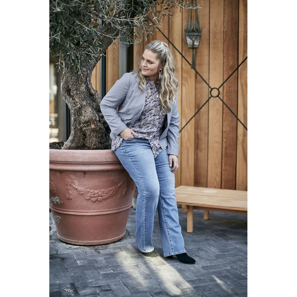 Zoey Lara Blouse