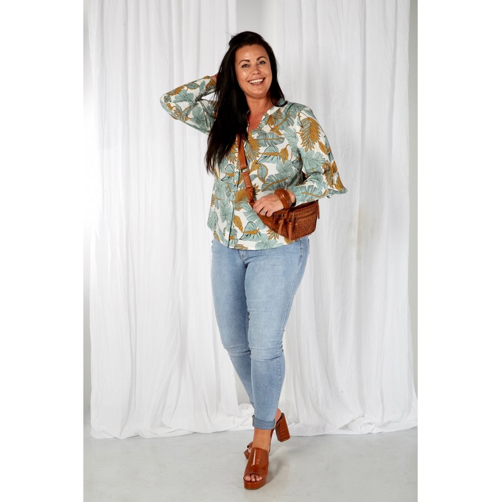 ZOEY ELLA JEANS