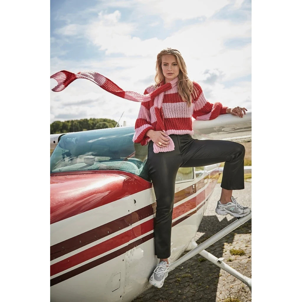 Zoey Lindsey Pullover