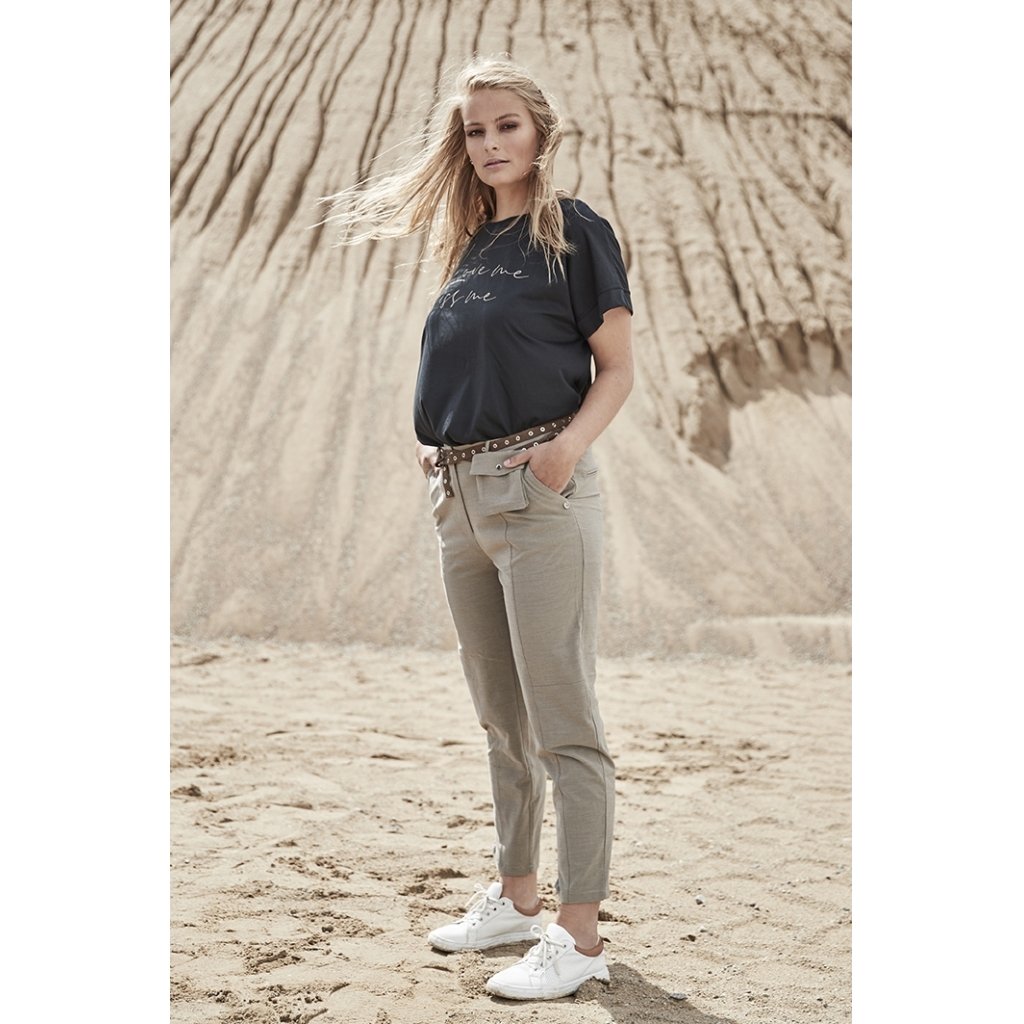 Zoey Carly T-shirt