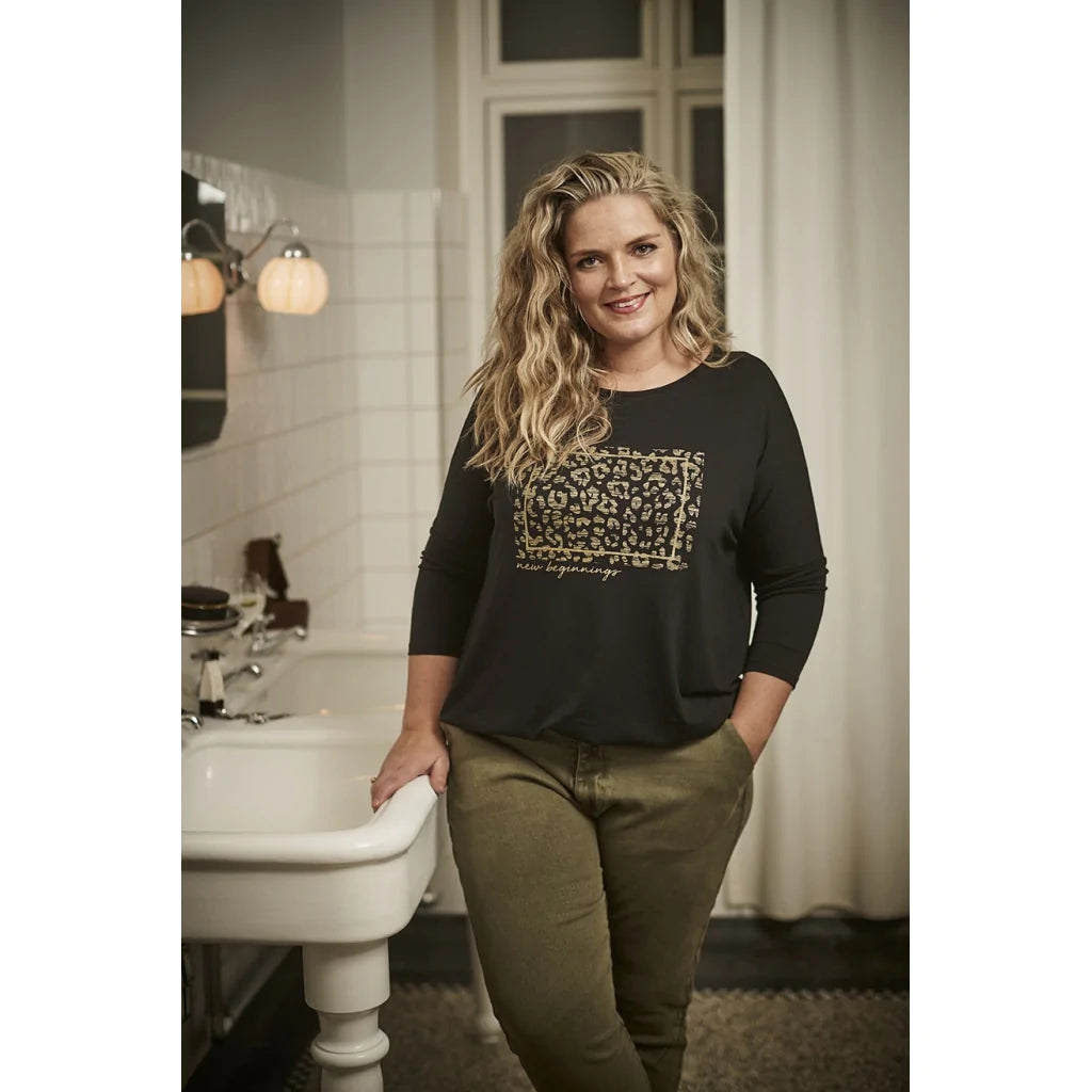 Zoey Smoke T-Shirt