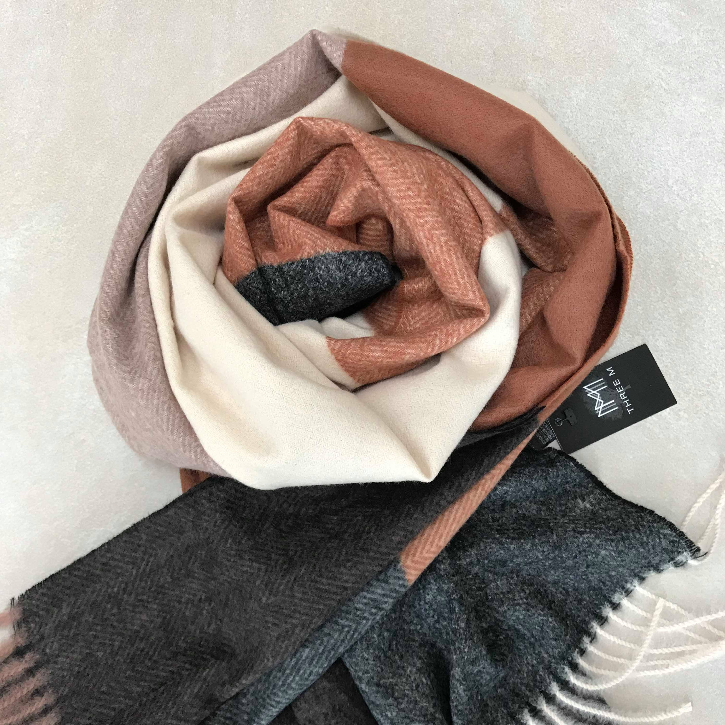 SCARVES THREE M TAUPE MIX Seminkjole