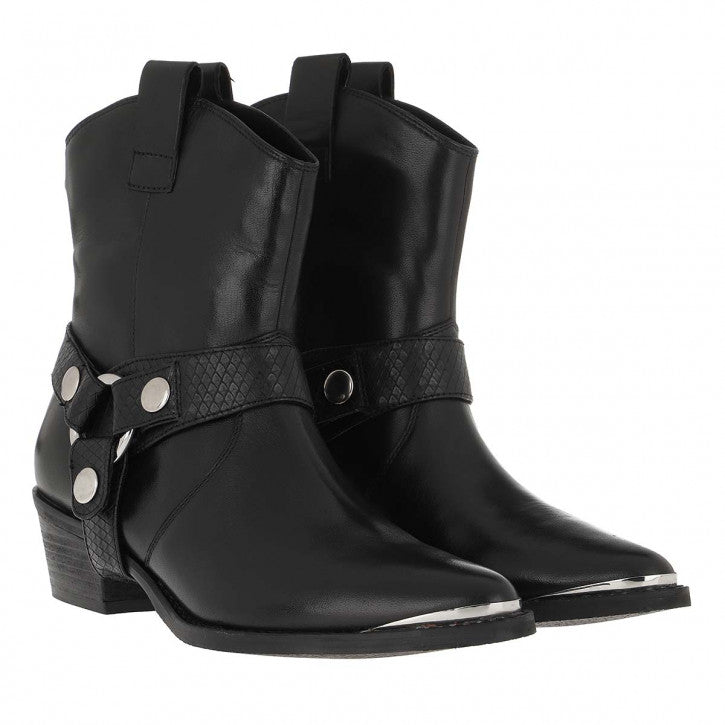 STEVE MADDEN GALLOW BOOT