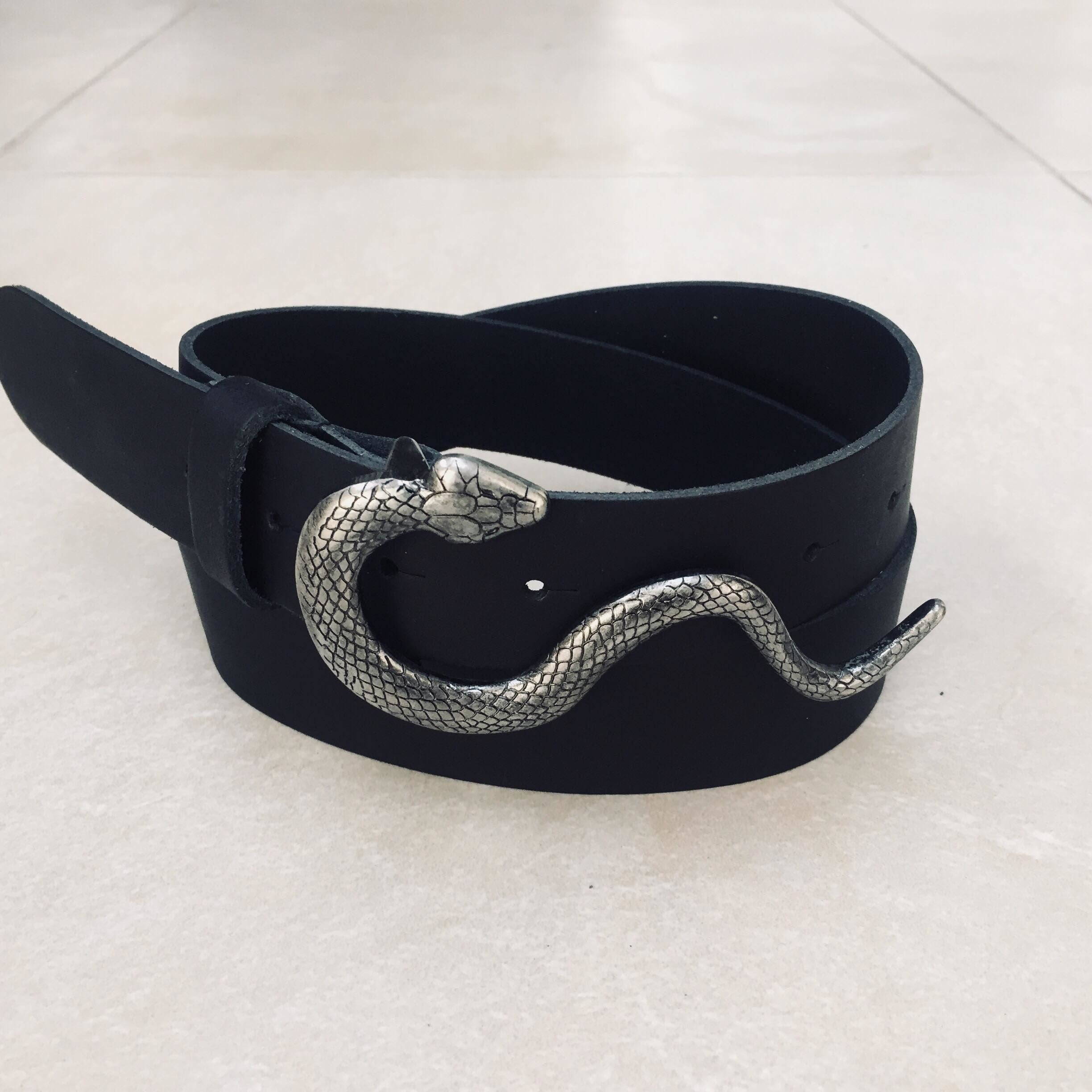 BELT SNEAK - THREE M (+FARVER) BLACK/OXY / 80 Seminkjole