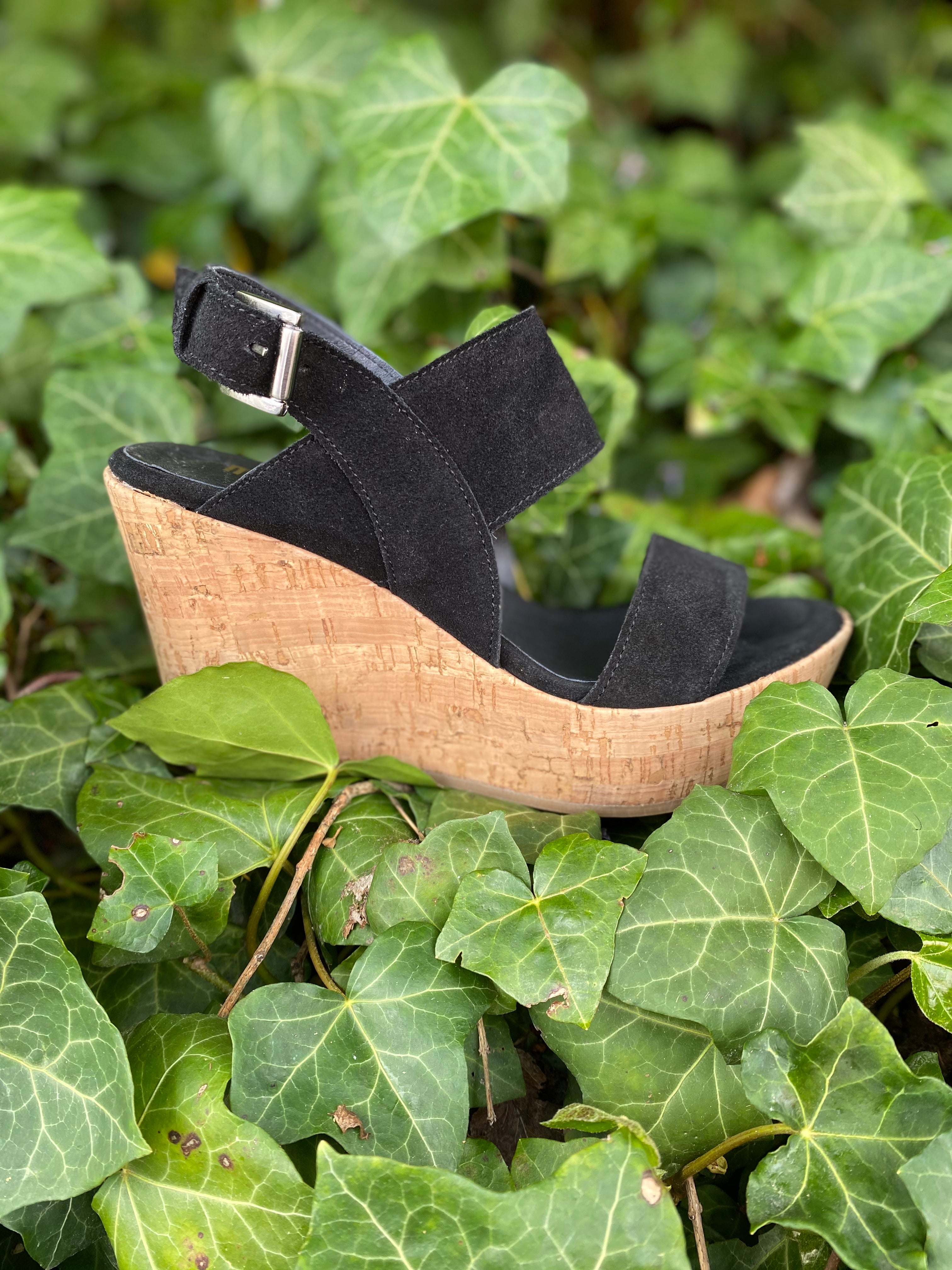 MENTOR SANDAL SUEDE