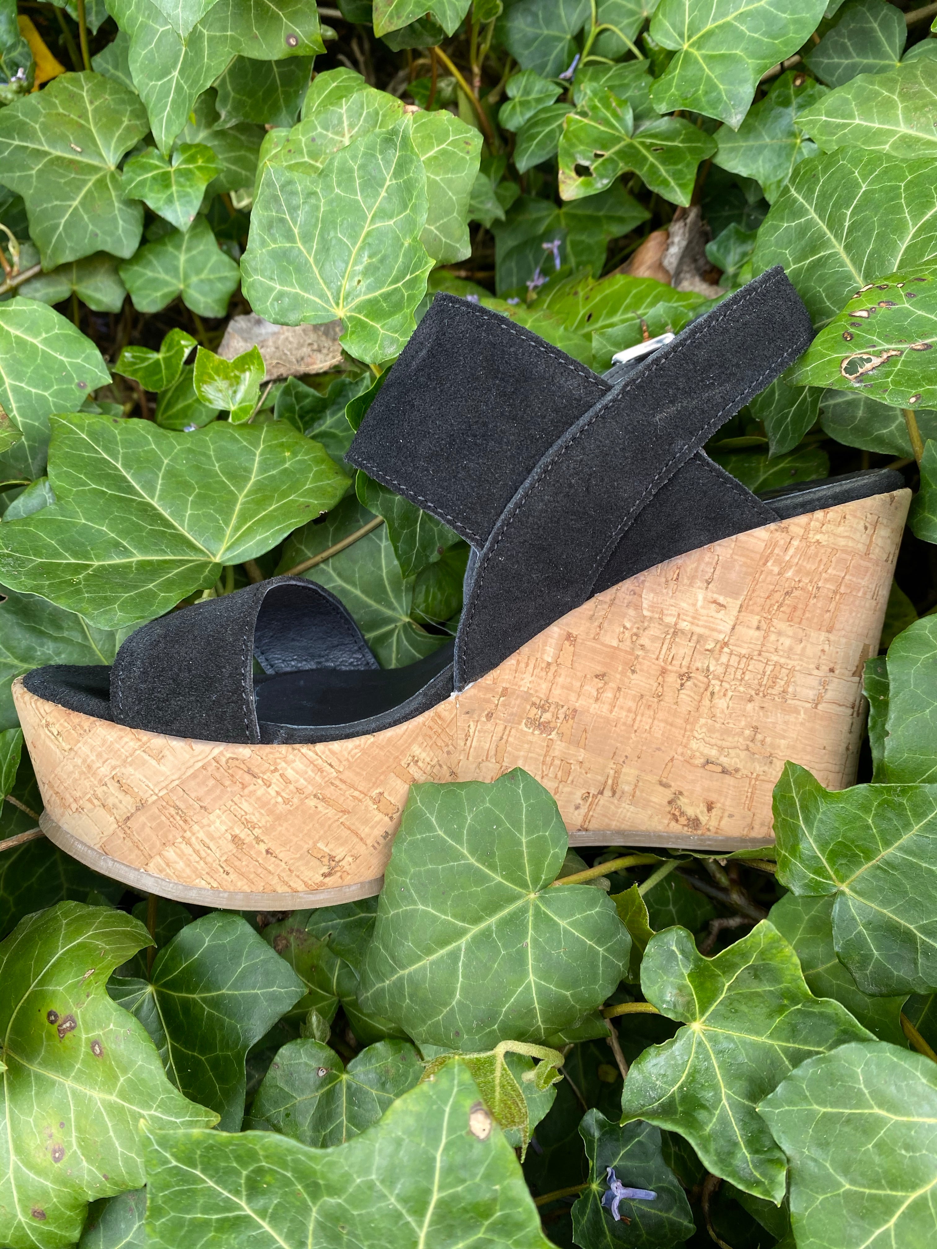 MENTOR SANDAL SUEDE