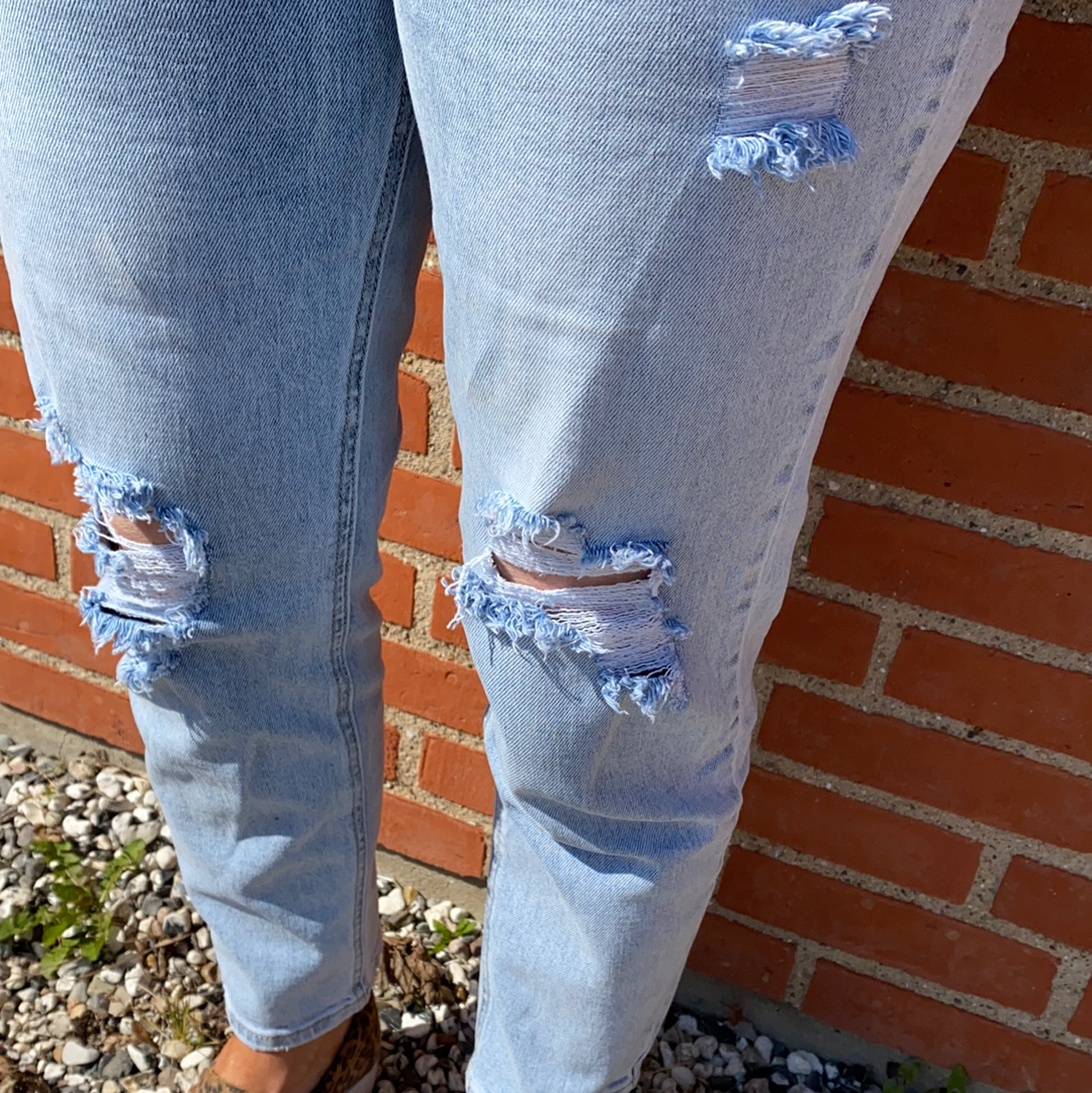 Place Du Jour Jeans med huller