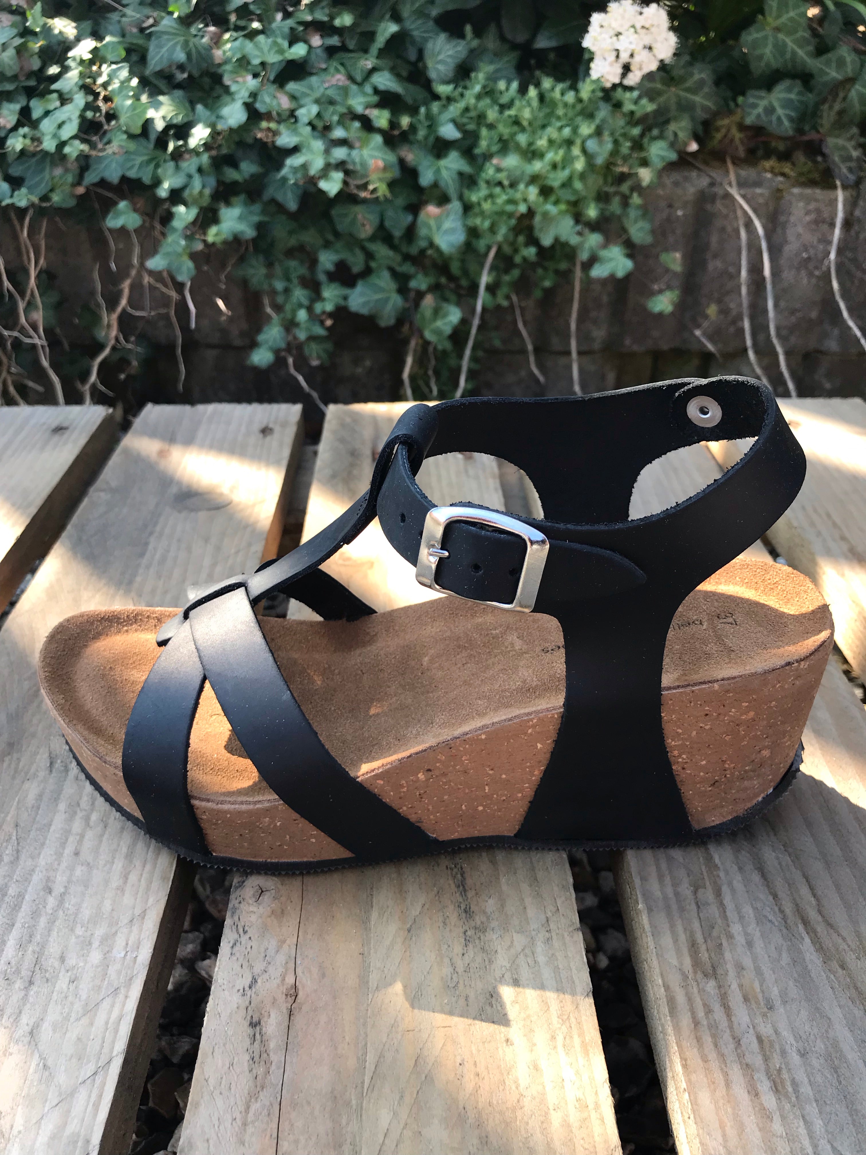 SANDAL T-KRYDS BELLA MODA (+FARVER) BLACK / 36 Seminkjole