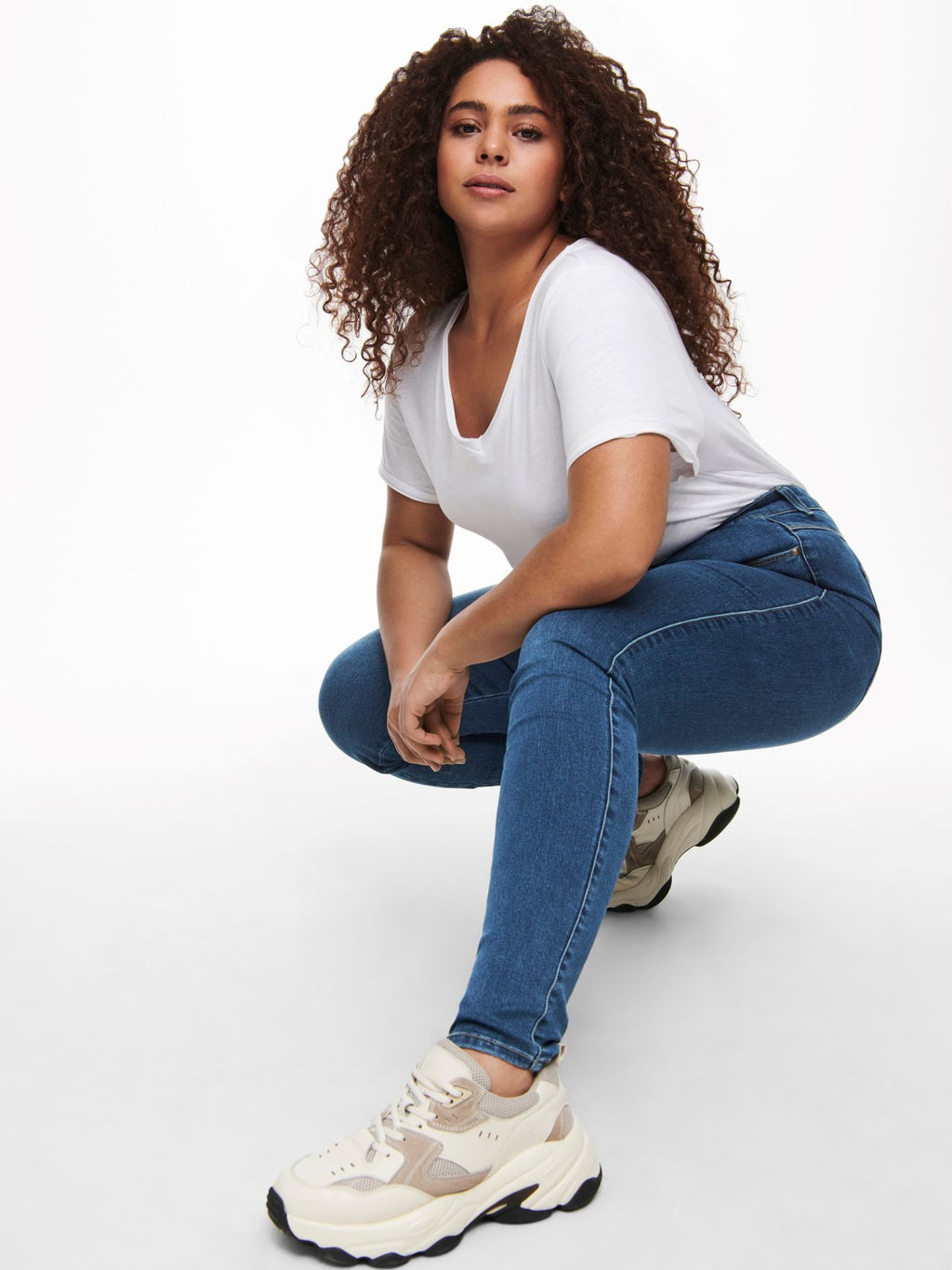 Onlycarmakoma Caraugusta HW Jeans