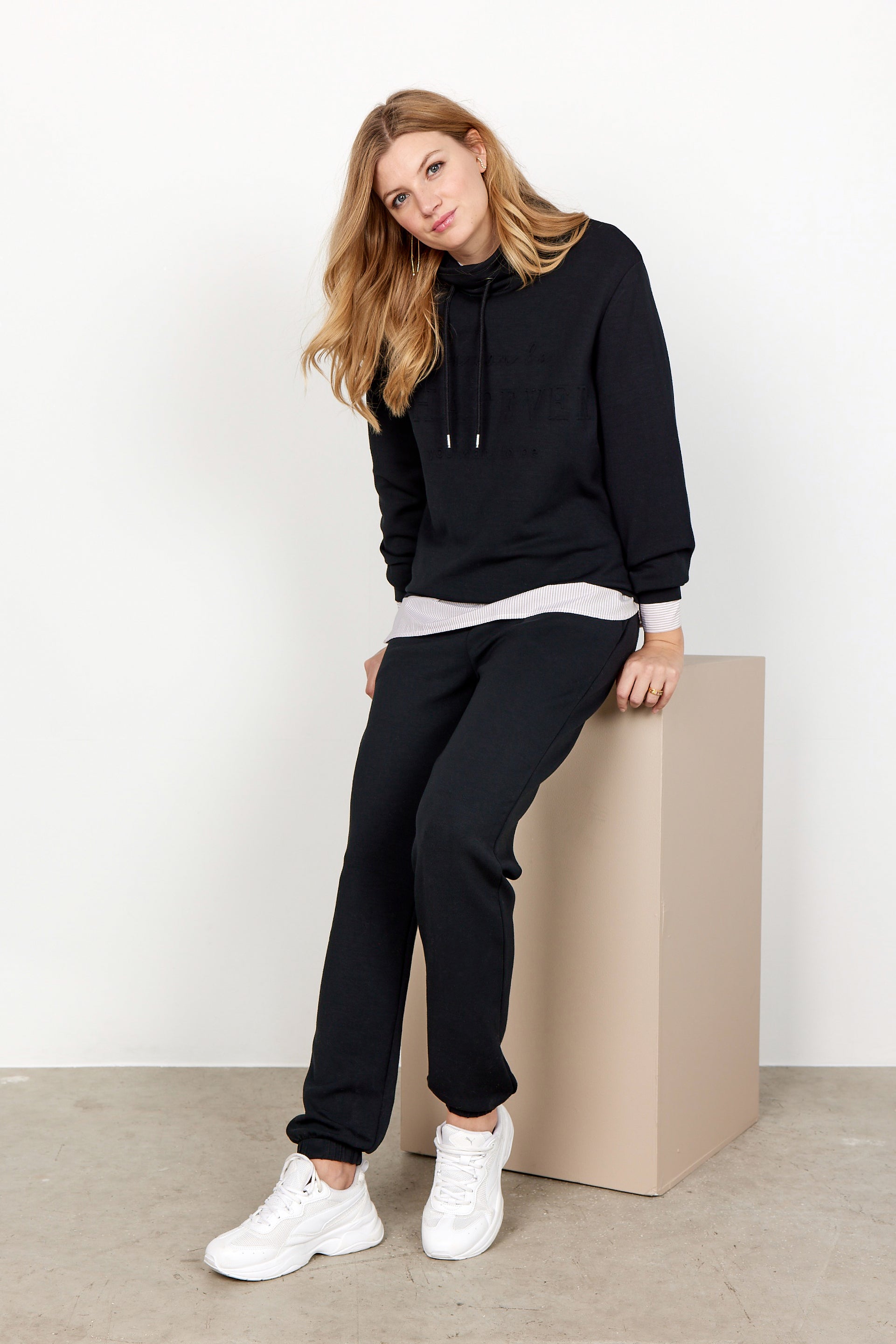 Soya Banu 54 Pant (+Farver)