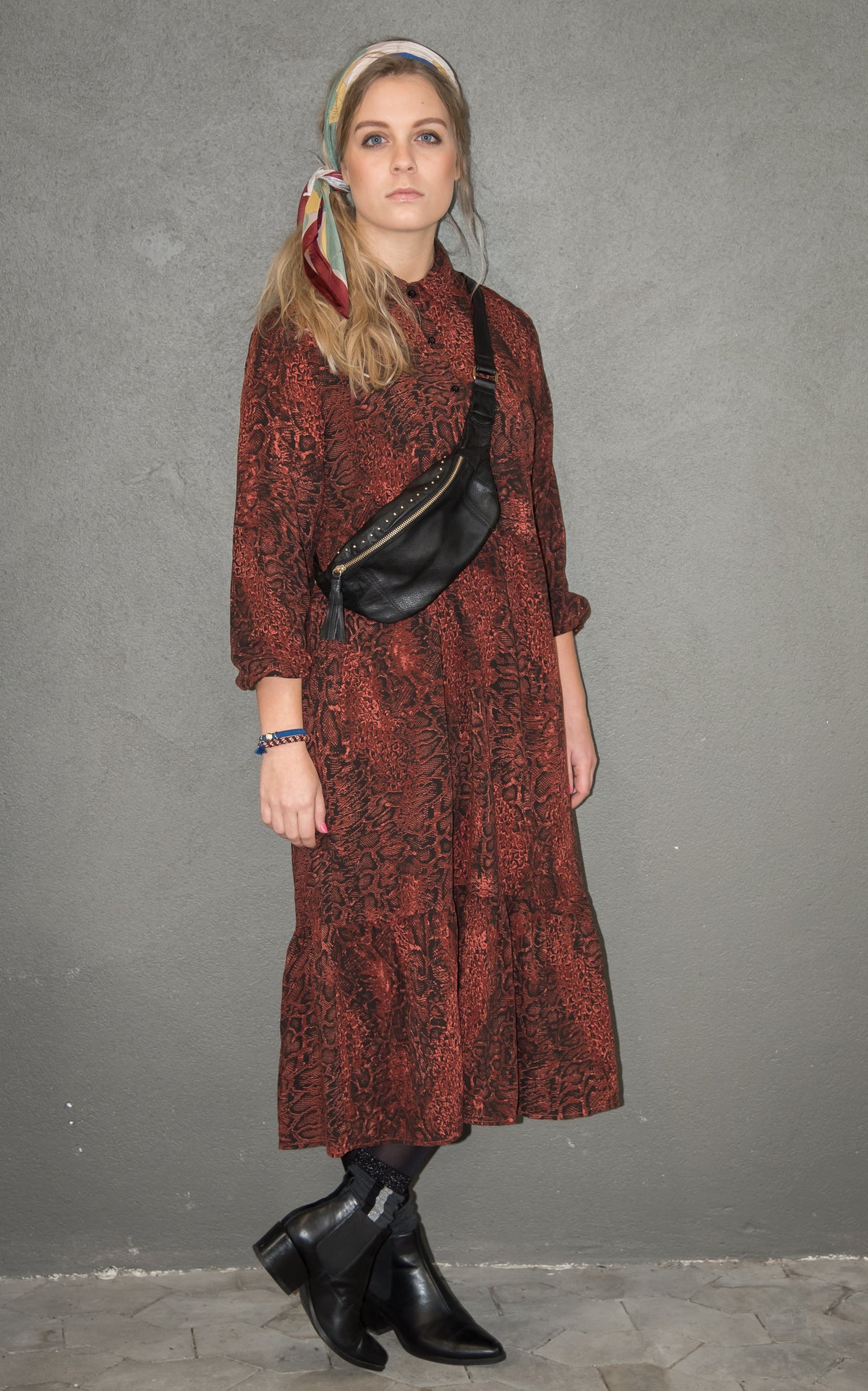 ADELE SNAKE DRESS BLACK COLOUR  Seminkjole